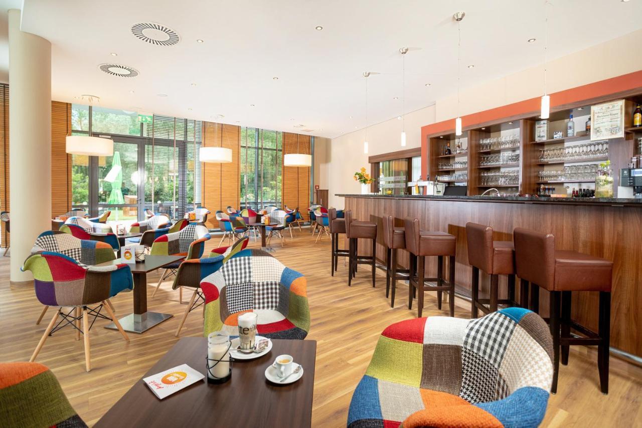Parkhotel Ruegen Берген на Рюген Екстериор снимка