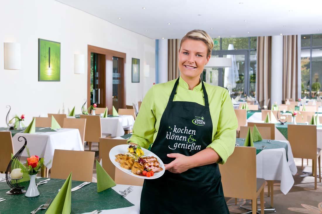 Parkhotel Ruegen Берген на Рюген Екстериор снимка