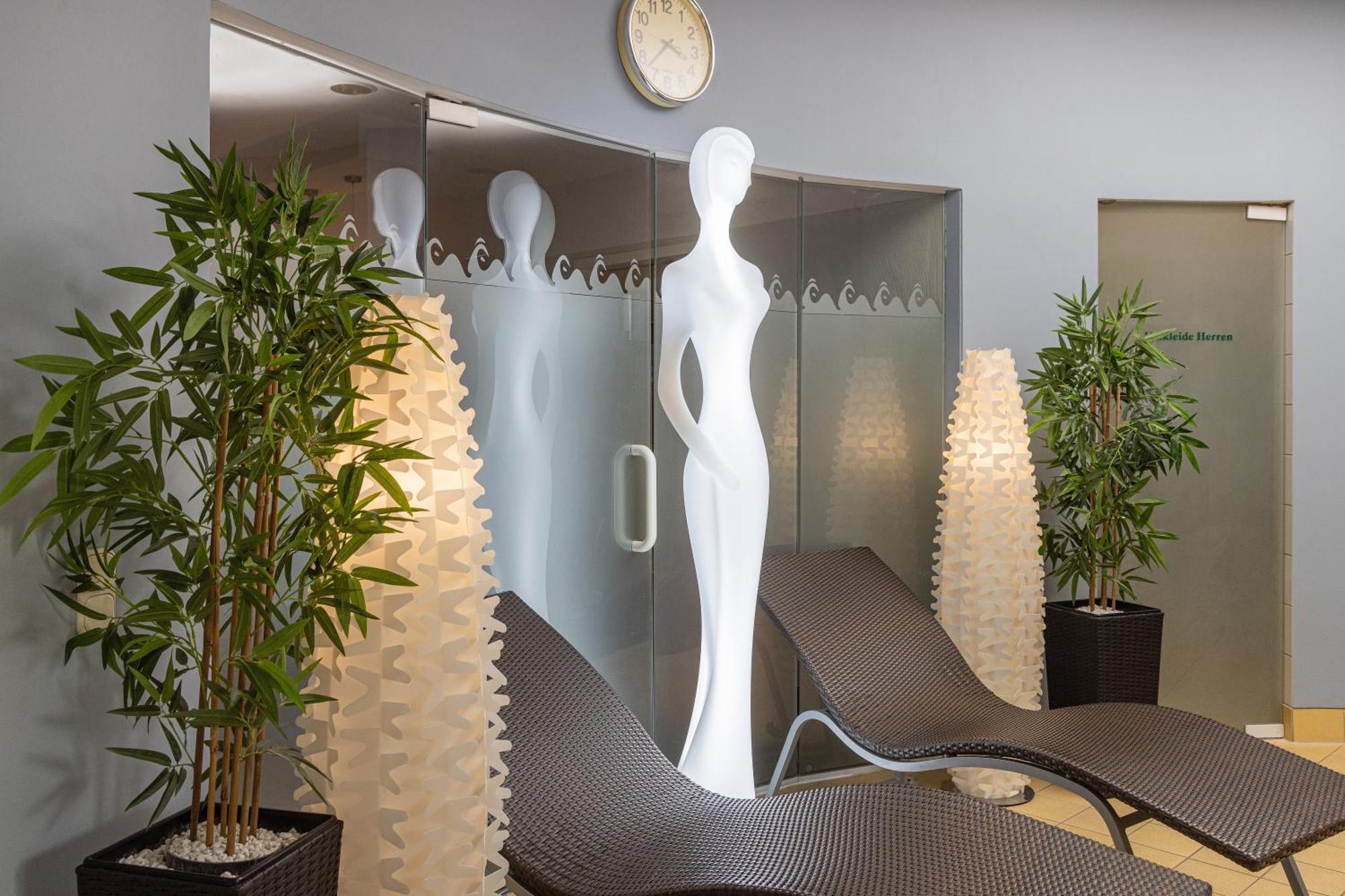 Parkhotel Ruegen Берген на Рюген Екстериор снимка